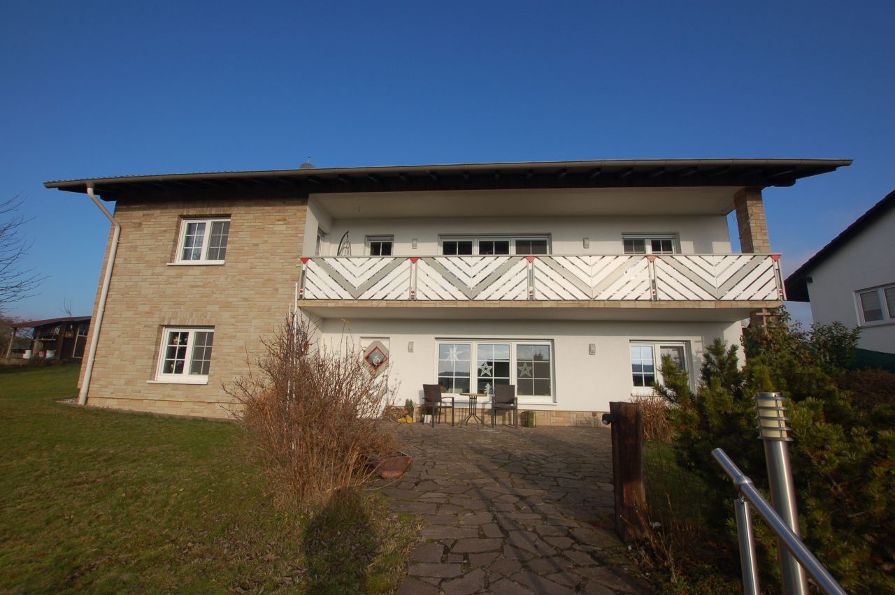 VERKAUFT! - Sehr schönes und gepflegtes Einfamilienhaus mit Einliegerwohnung in Lützelbach zu verkaufen!