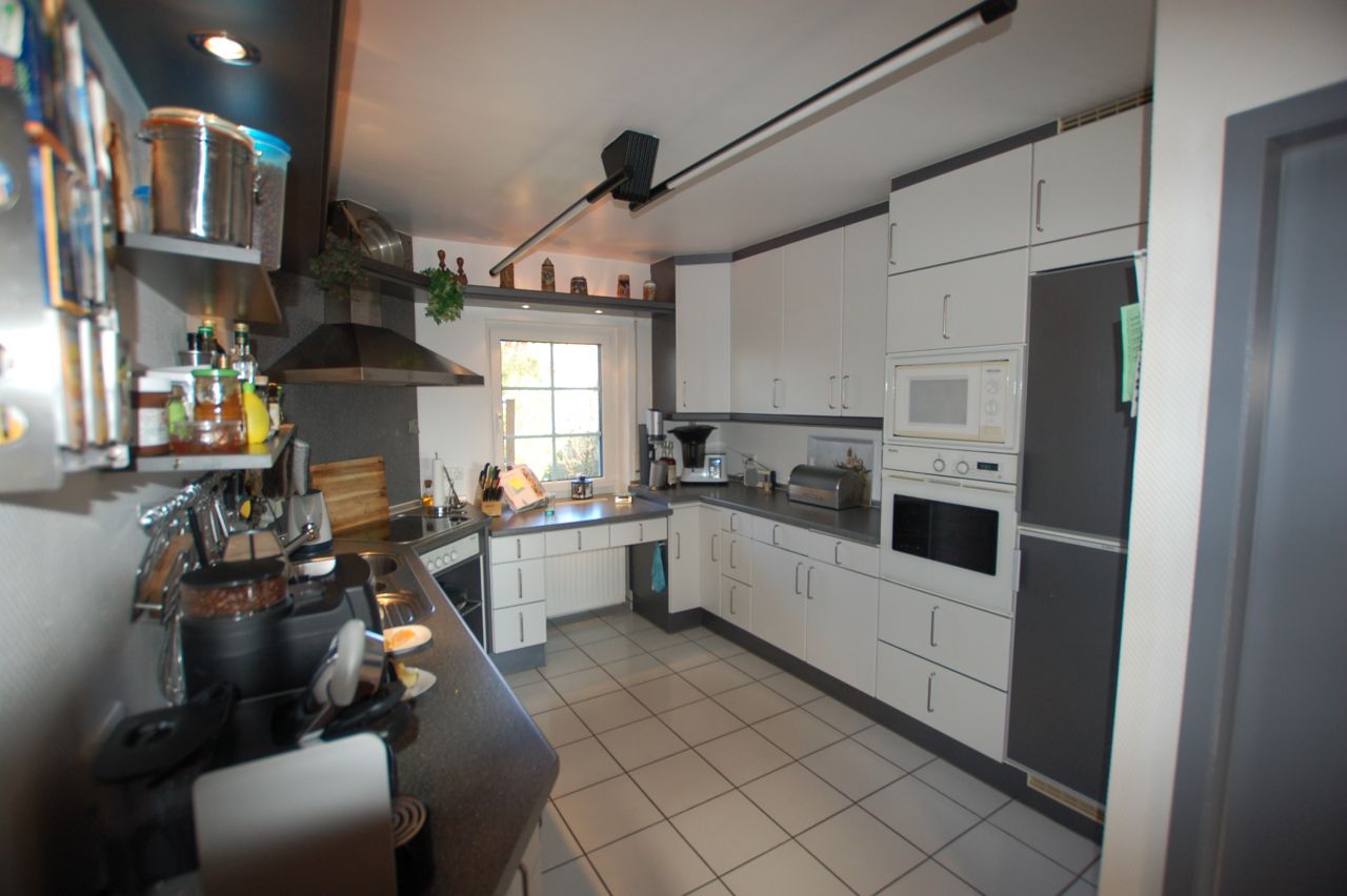 VERKAUFT! - Sehr schönes und gepflegtes Einfamilienhaus mit Einliegerwohnung in Lützelbach zu verkaufen!