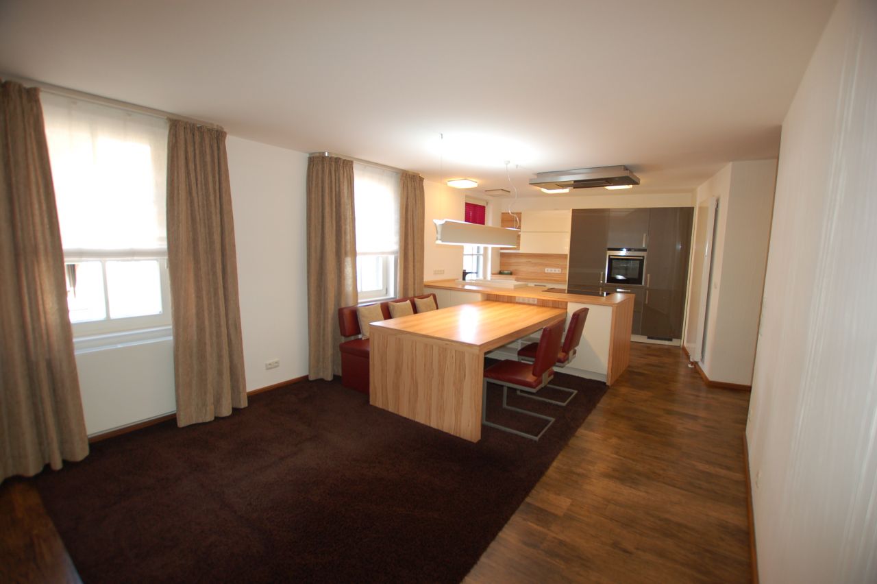 3-Zimmer-Mietwohnung für 1 bis max. 2 Personen mitten im Zentrum von Michelstadt zu vermieten!