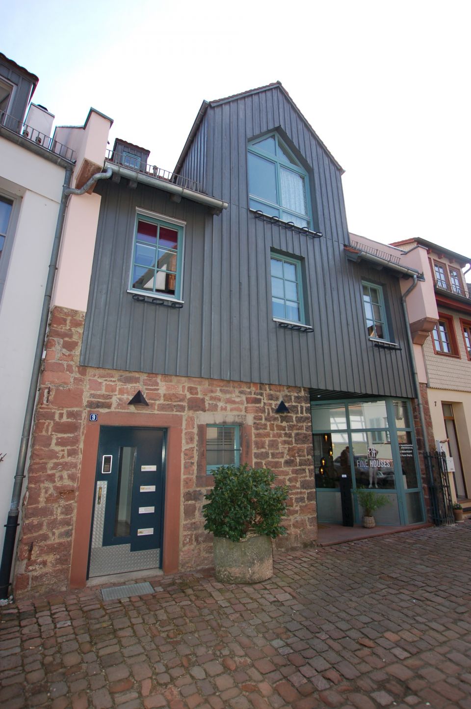 3-Zimmer-Mietwohnung für 1 bis max. 2 Personen mitten im Zentrum von Michelstadt zu vermieten!