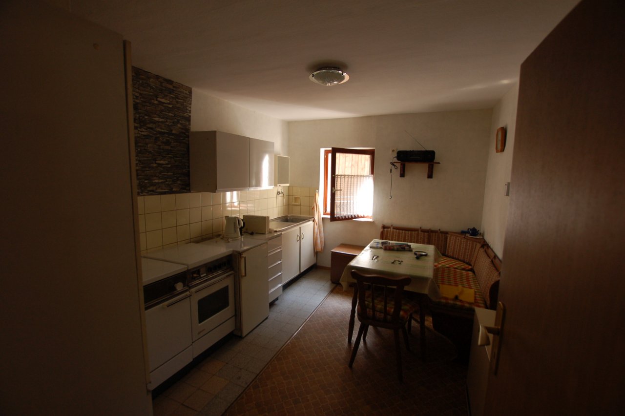 VERKAUFT!- Einfamilien-Doppelhaushälfte mit Scheune und Gärtchen in Gammelsbach zu verkaufen