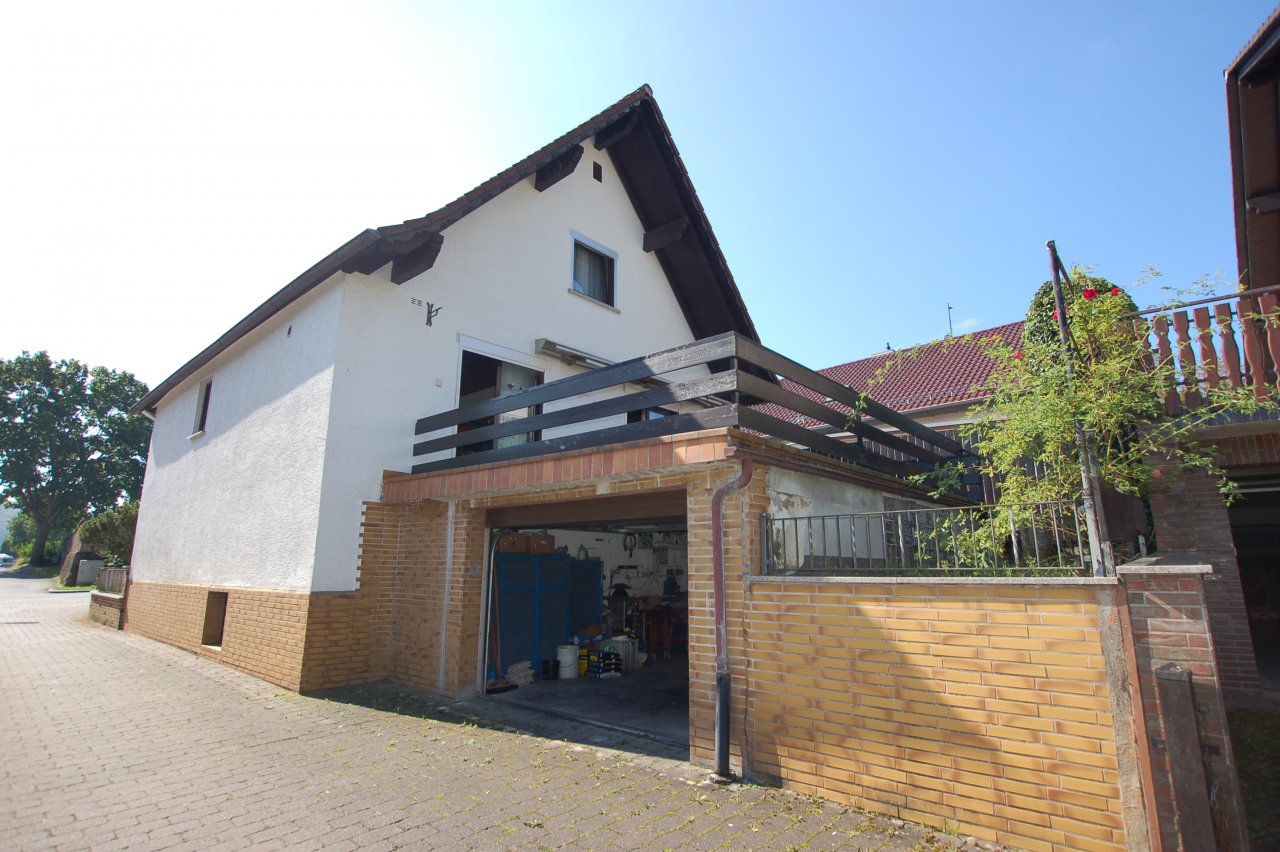 VERKAUFT! - Freistehendes Einfamilienhaus in Höchst zu verkaufen!