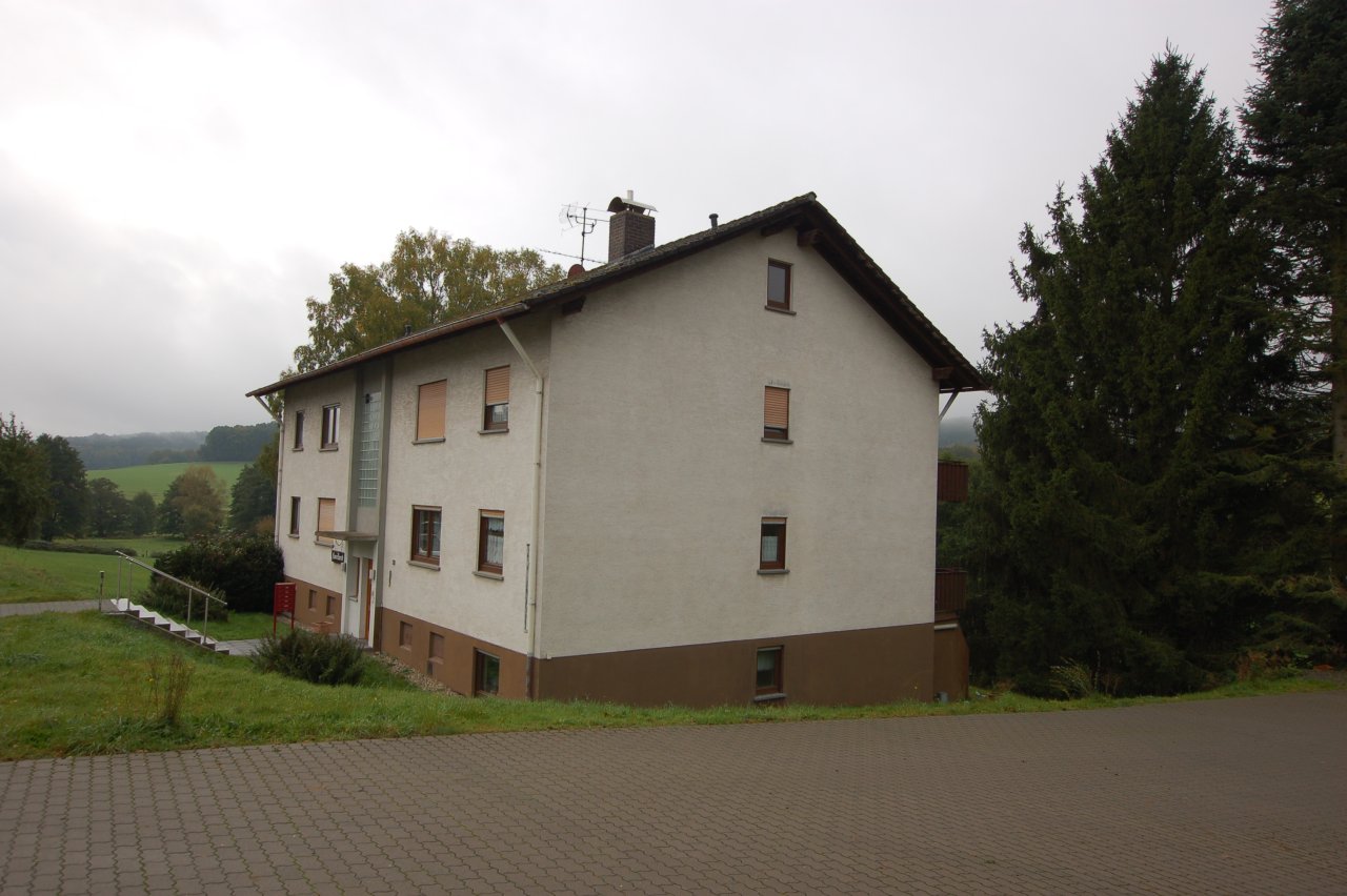 VERKAUFT! - KAPITALANLEGER AUFGEPASST! Mehrfamilienhaus in Grasellenbach / Litzelbach zu verkaufen!