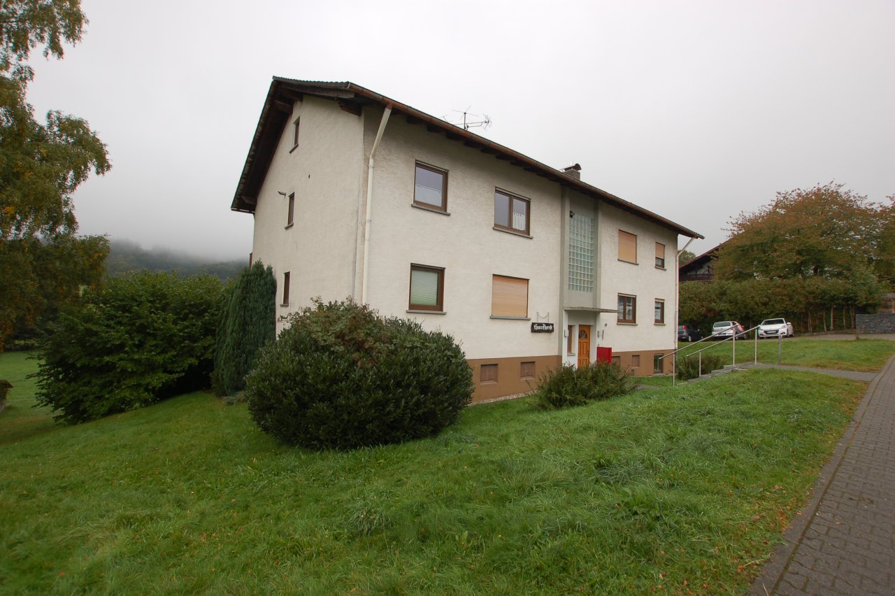 VERKAUFT! - KAPITALANLEGER AUFGEPASST! Mehrfamilienhaus in Grasellenbach / Litzelbach zu verkaufen!