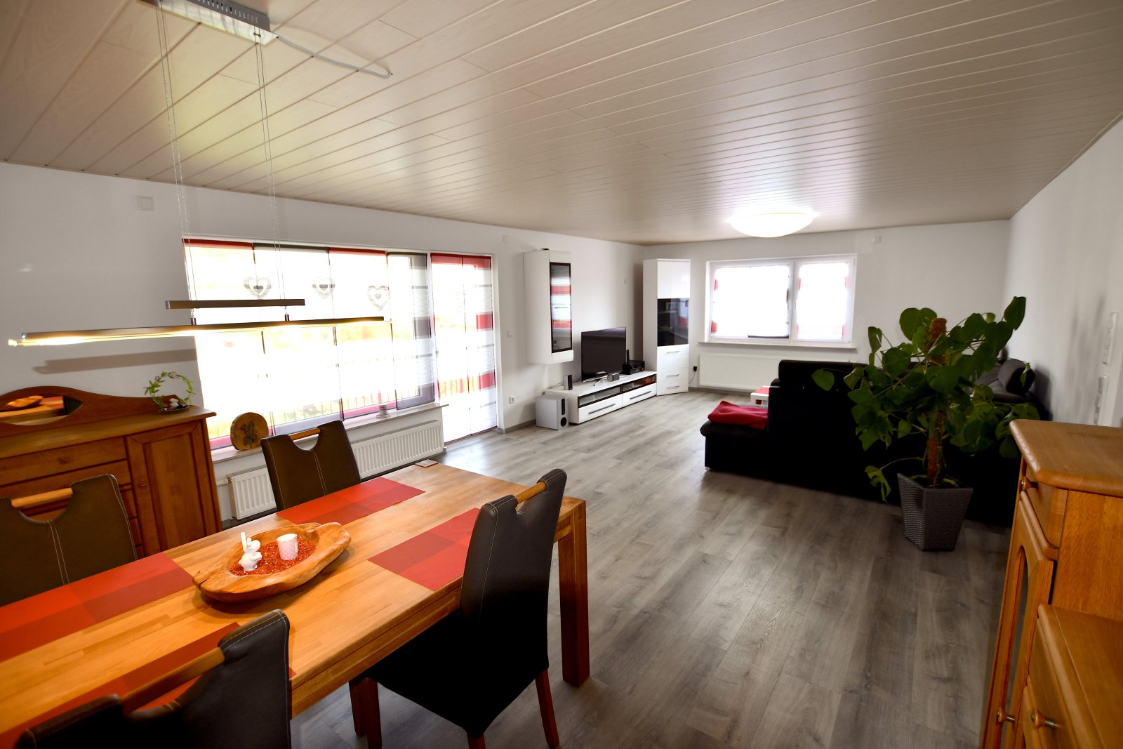 VERKAUFT! - Freistehendes Zweifamilienhaus in Michelstadt/Würzberg zu verkaufen!