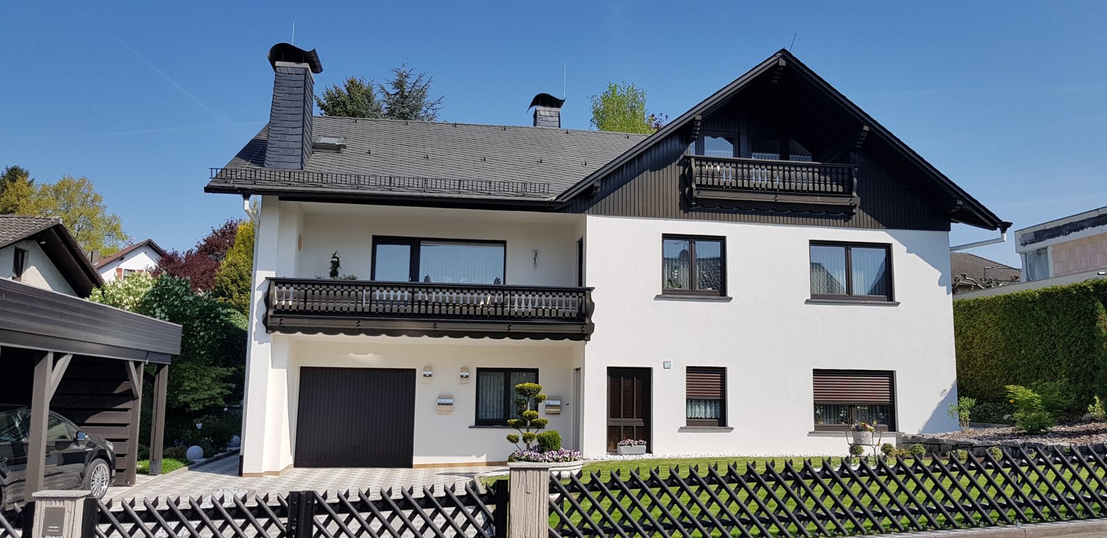 Freistehendes Einfamilienhaus mit ELW und schönem Garten in Fränkisch-Crumbach zu verkaufen 